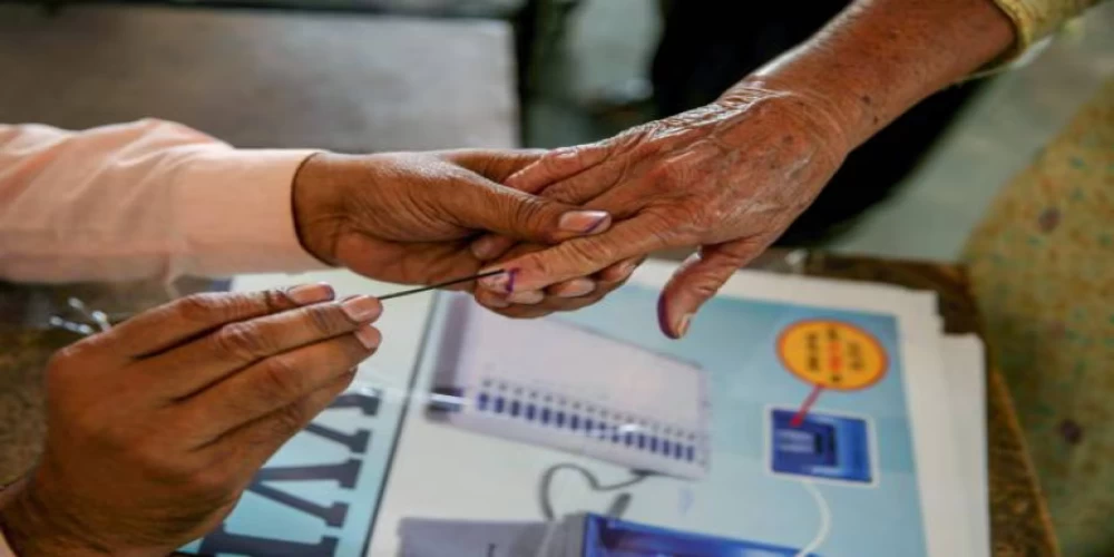 Election Commission announces Assembly Election dates for Jammu and Kashmir and Haryana Election Commission announces Assembly Election dates for Jammu and Kashmir and Haryana